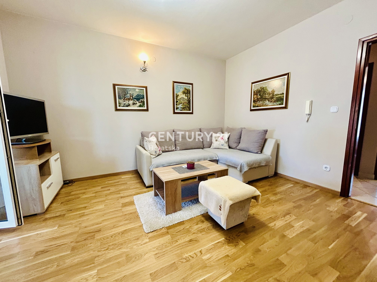 NOVIGRAD, APPARTAMENTO, A SOLI 400 METRI DAL MARE