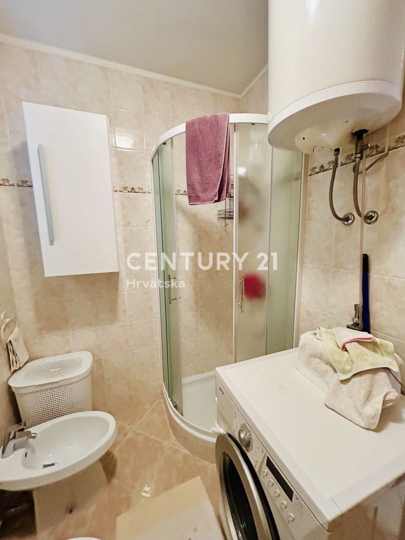 NOVIGRAD, APPARTAMENTO, A SOLI 400 METRI DAL MARE