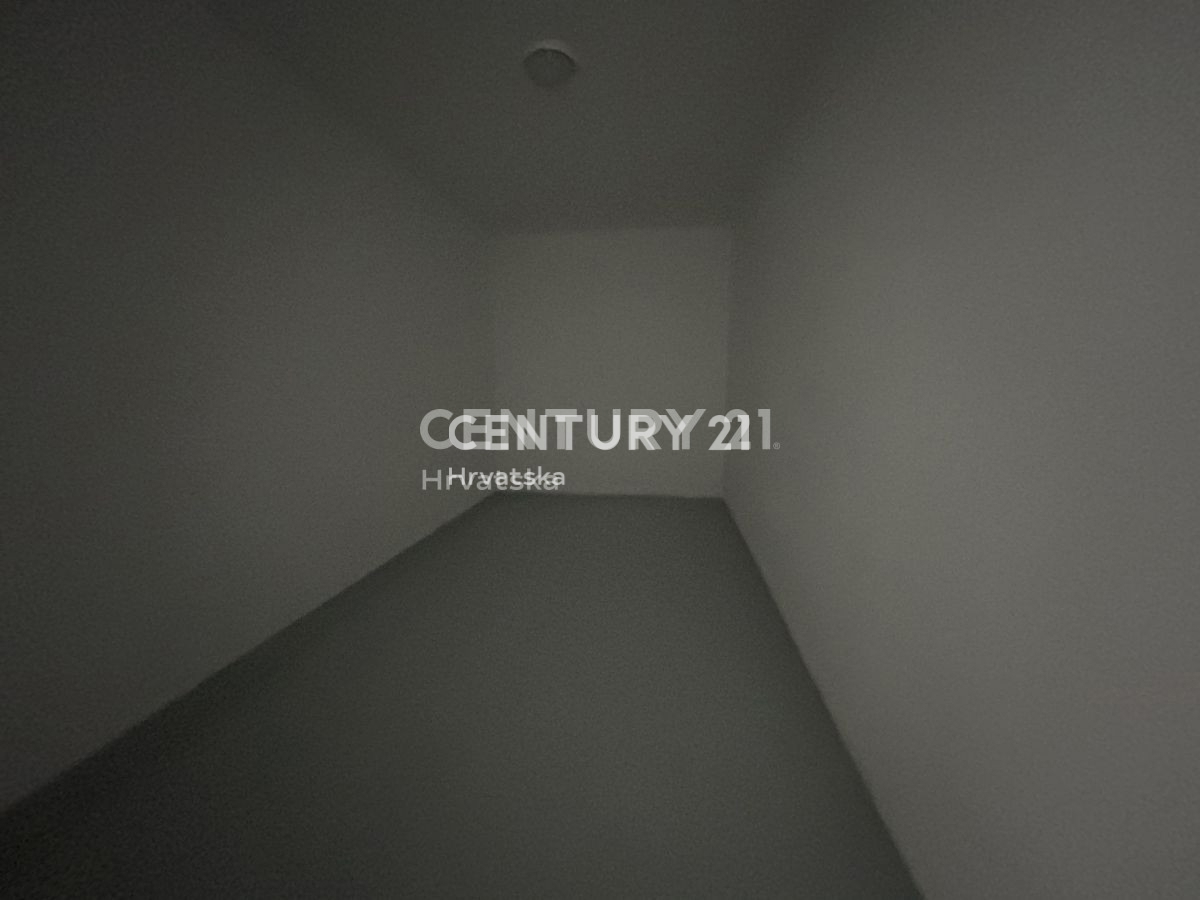 Vendita, Appartamento, 2,5 locali (2S+DB), Provincia di Istria, Umag