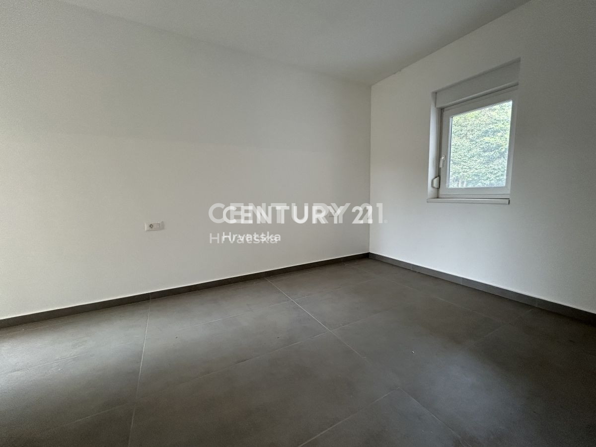 Vendita, Appartamento, 2,5 locali (2S+DB), Provincia di Istria, Umag