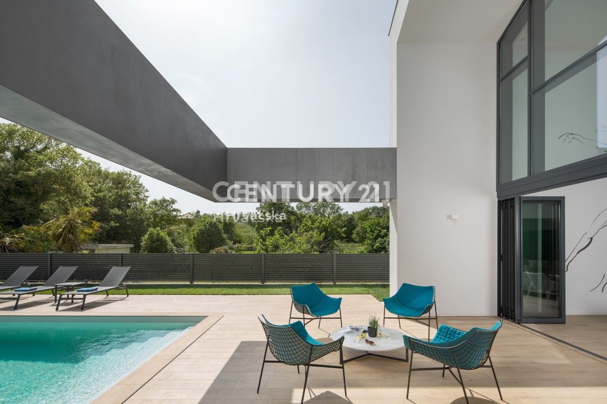 ISTRA, PULA, DINTORNI, SPLENDIDA VILLA MODERNA