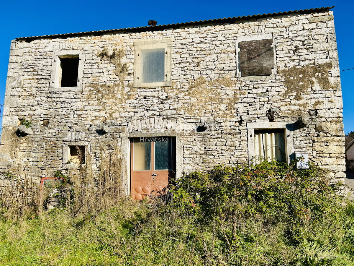 OPRTALJ, DINTORNI, CASA INDIPENDENTE IN PIETRA CON VISTA MARE