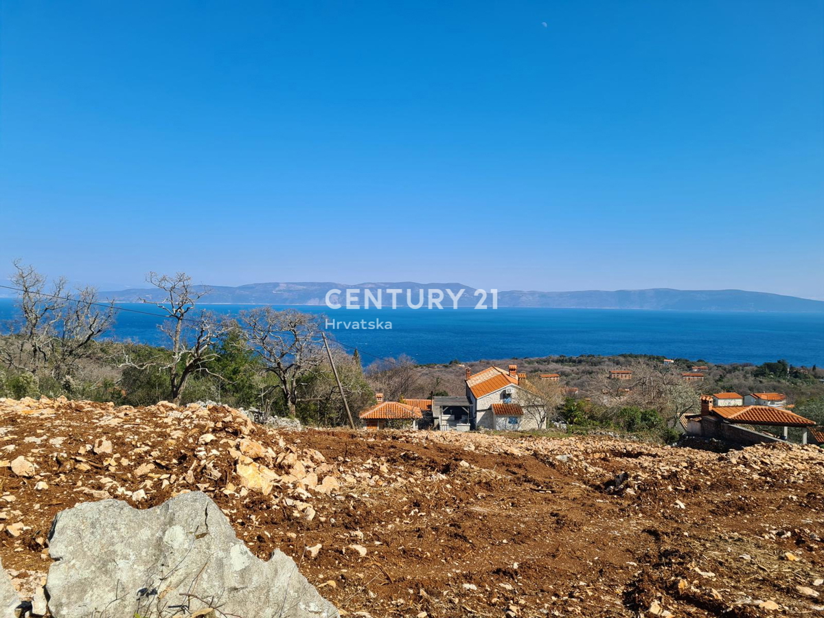 LABIN, TERRENO EDILIZIO CON VISTA APERTA SUL MARE