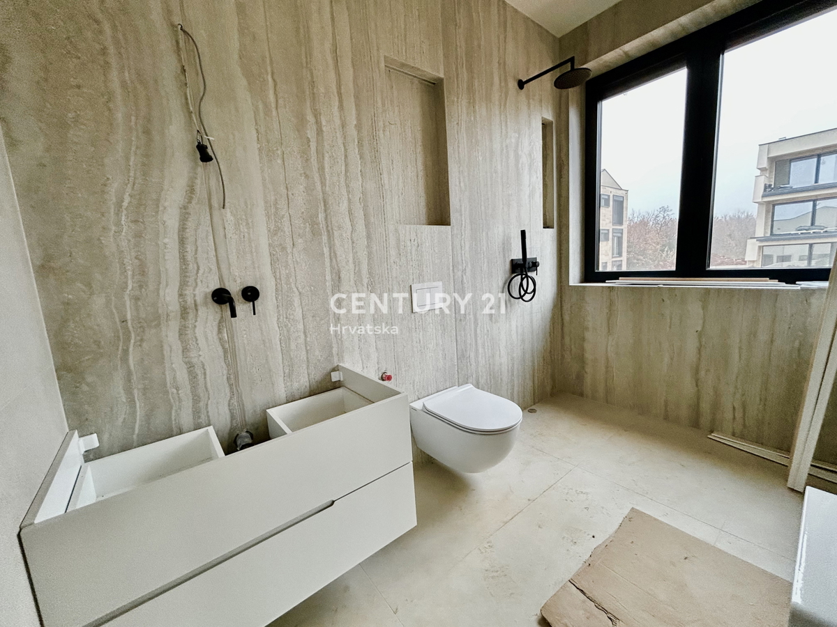 UMAG, VILLA A SOLI 150 METRI DALLA SPIAGGIA E DAL MARE