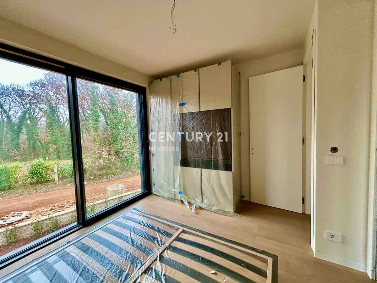 UMAG, VILLA A SOLI 150 METRI DALLA SPIAGGIA E DAL MARE