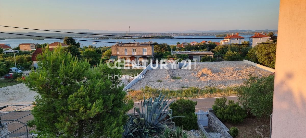 Pašman, Kraj, casa con vista mare e sui campanili