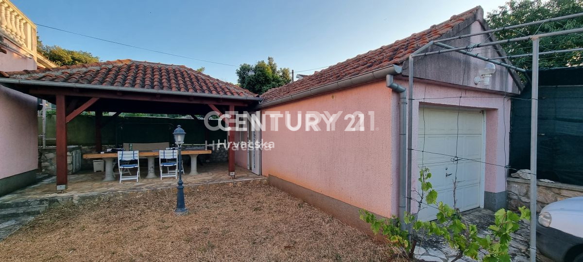 Pašman, Kraj, casa con vista mare e sui campanili