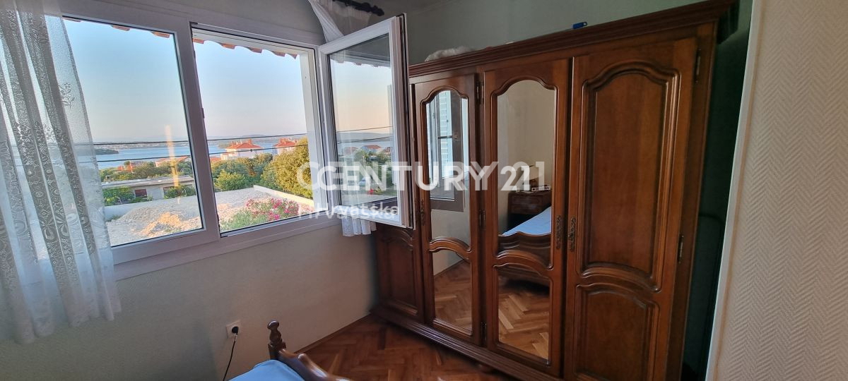 Pašman, Kraj, casa con vista mare e sui campanili