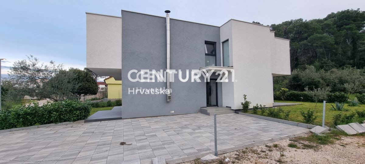 Tkon, Pašman ottima casa familiare