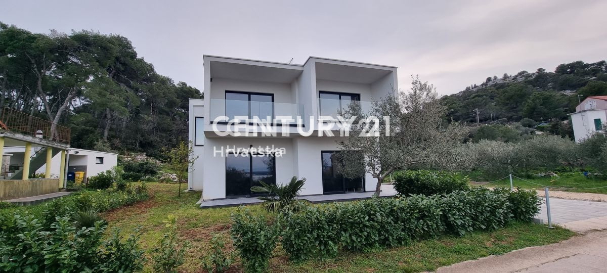 Tkon, Pašman ottima casa familiare