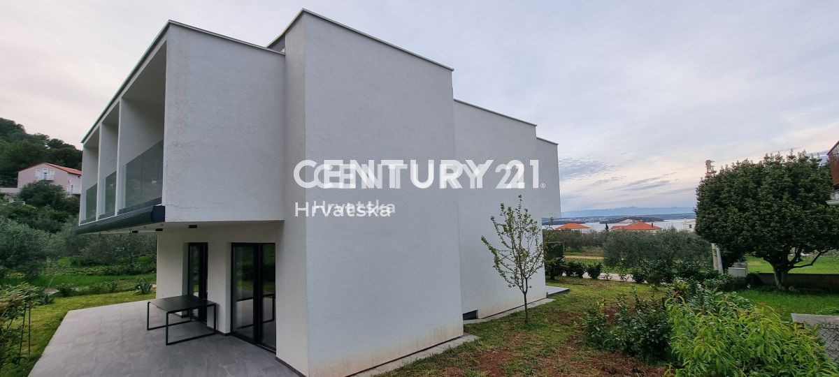 Tkon, Pašman ottima casa familiare