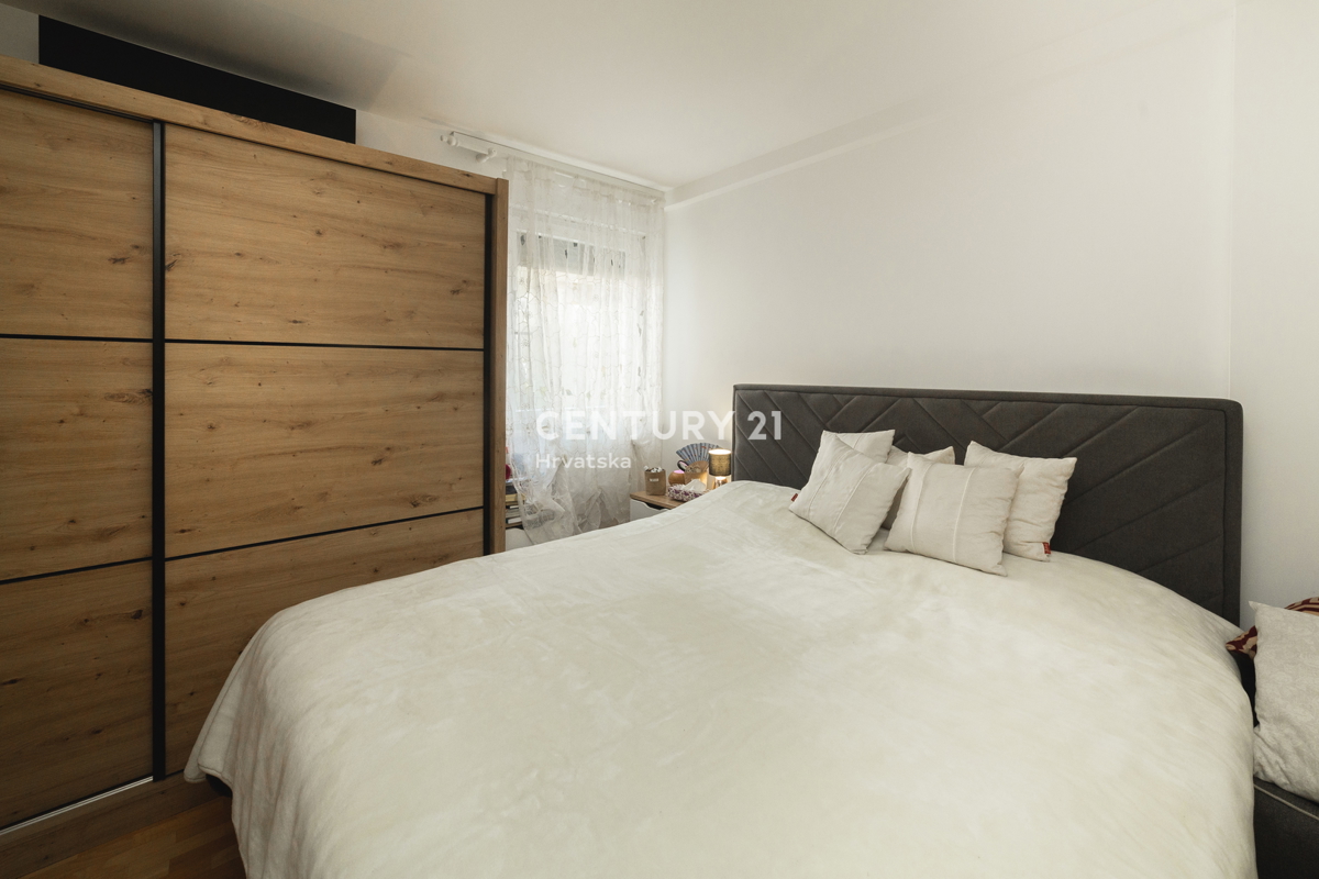 ZADAR, MOCIRE, APPARTAMENTO 3 VANI, 92 m2, 1° piano, P.M., OTTIMA POSIZIONE, VISTA MARE