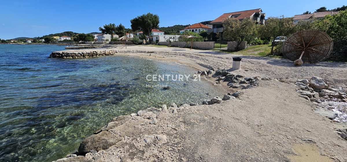Pašman, Dobropoljana, Terreno edificabile a 60 m dalla spiaggia