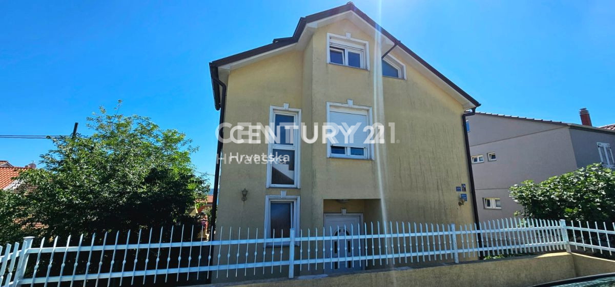 Casa con più unità abitative: Sveti Petar na Moru, Biograd