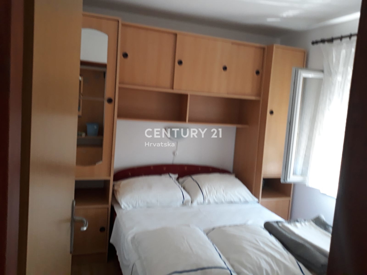 Casa con più unità abitative: Sveti Petar na Moru, Biograd