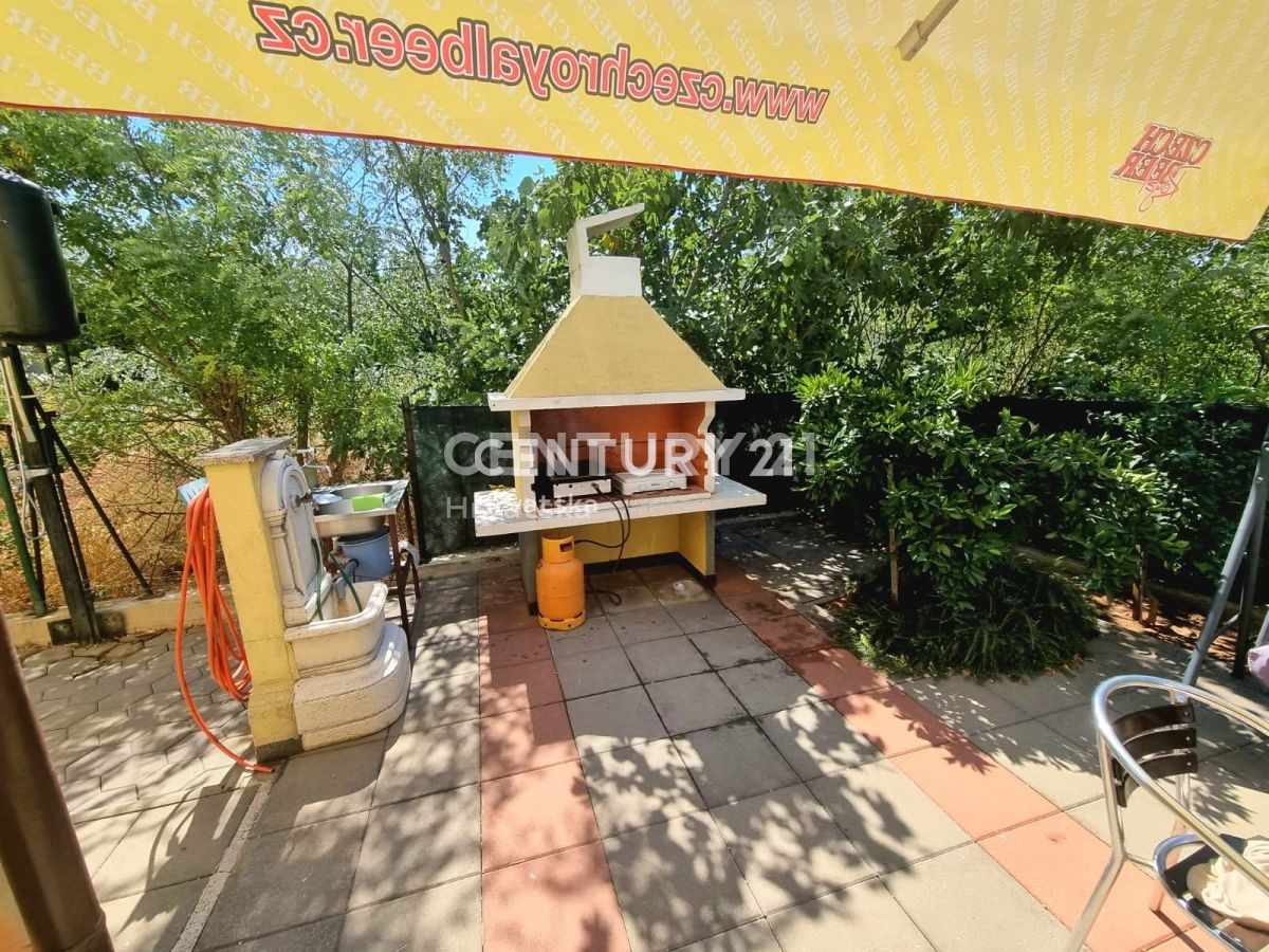 Casa con più unità abitative: Sveti Petar na Moru, Biograd