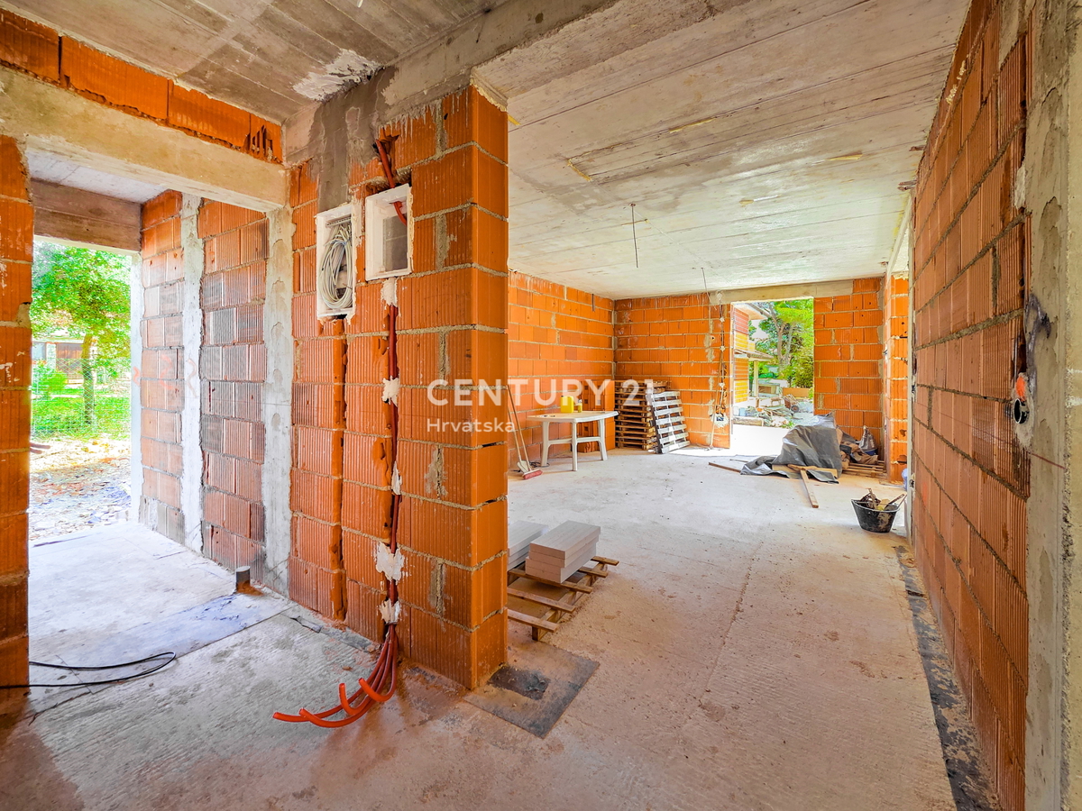 VIR - appartamento con 2,5 stanze al piano terra - 90 m dal mare e dalla spiaggia