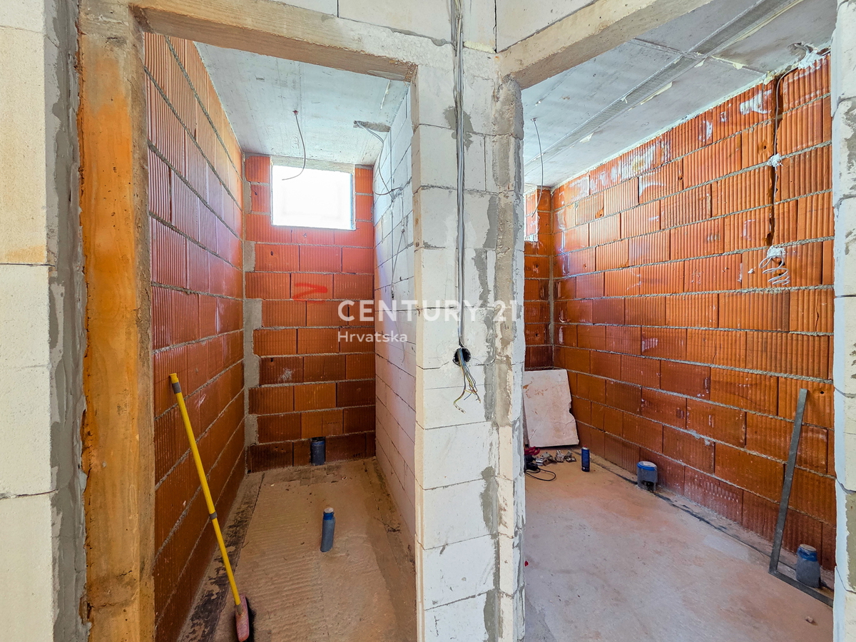 VIR - appartamento con 2,5 stanze al piano terra - 90 m dal mare e dalla spiaggia