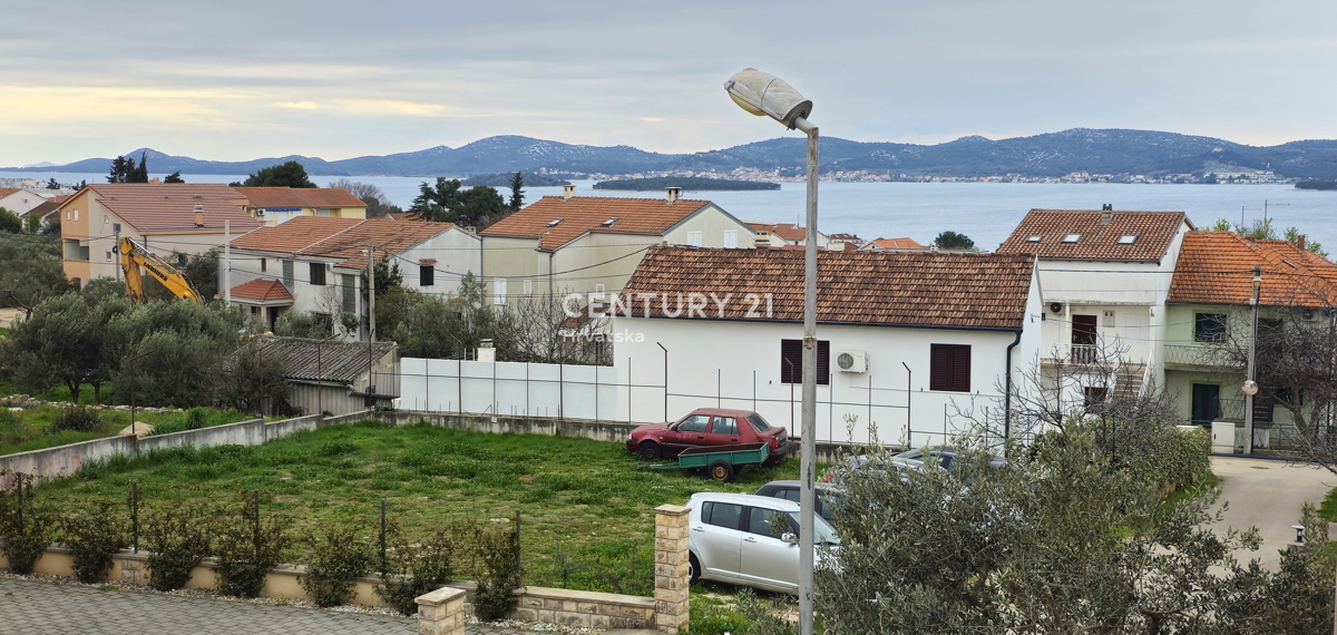 Sveti Filip e Giacomo, casa con vista mare