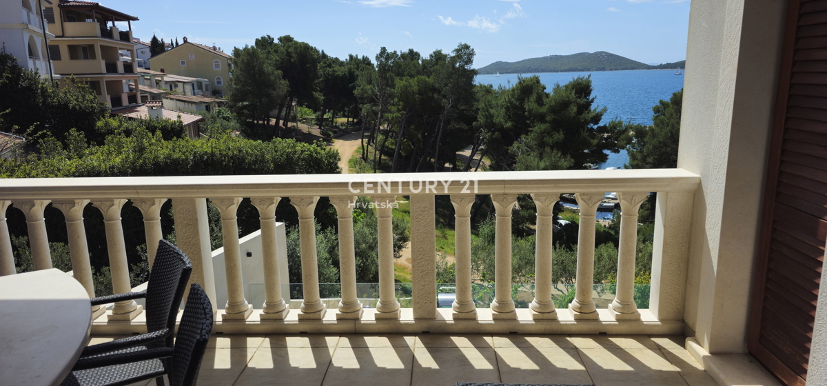 Pakoštane, Dolaška Draga, villa di lusso con piscina vicino al mare