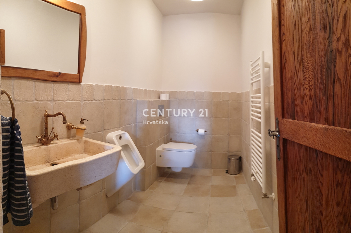 Pakoštane, Dolaška Draga, villa di lusso con piscina vicino al mare