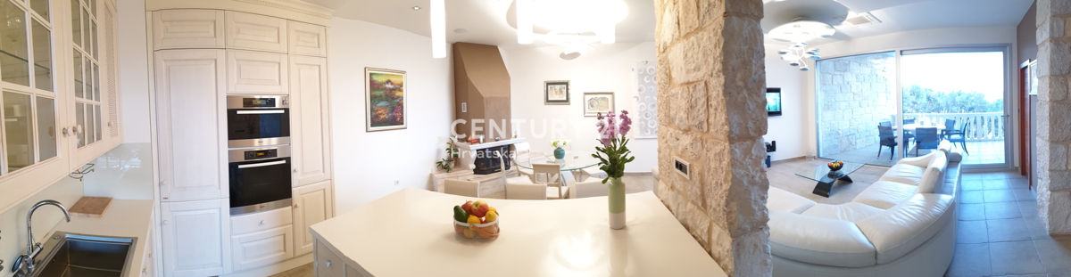 Pakoštane, Dolaška Draga, villa di lusso con piscina vicino al mare