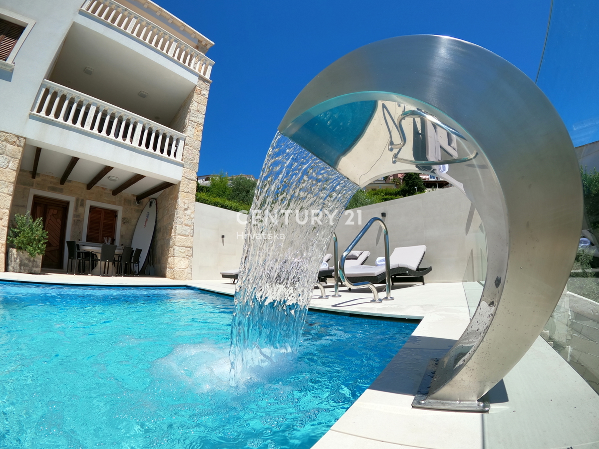 Pakoštane, Dolaška Draga, villa di lusso con piscina vicino al mare