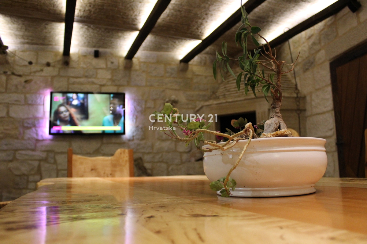 Pakoštane, Dolaška Draga, villa di lusso con piscina vicino al mare