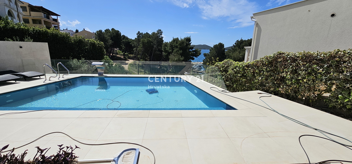 Pakoštane, Dolaška Draga, villa di lusso con piscina vicino al mare