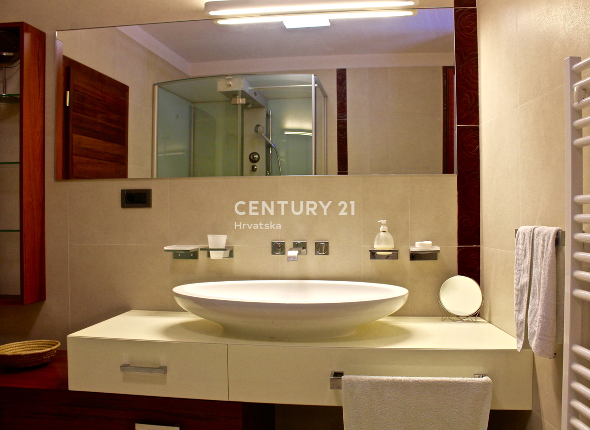 Pakoštane, Dolaška Draga, villa di lusso con piscina vicino al mare