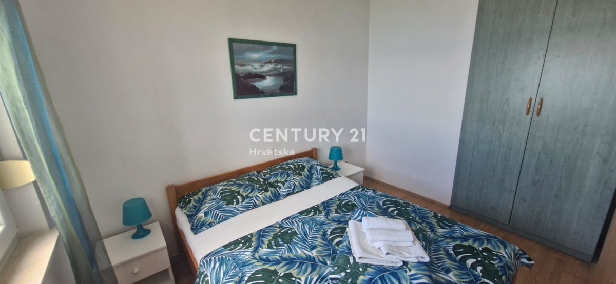 Tkon - isola di Pašman, appartamento con due camere da letto con vista mare e vicino alla spiaggia