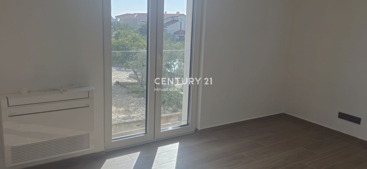 Jezera - isola di Murter - Lake Residence - appartamento di lusso su due piani con giardino - S 2