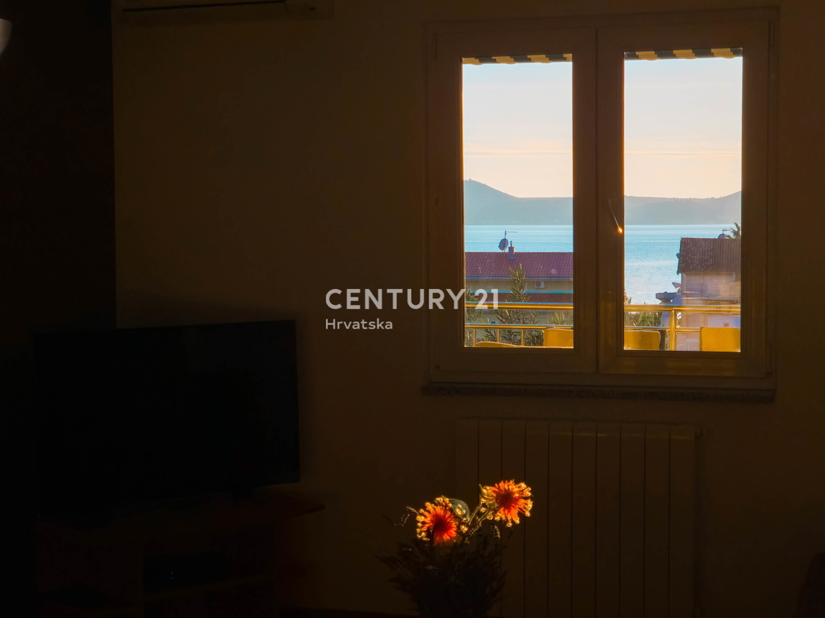 ZADAR, SUKOŠAN, APPARTAMENTO 123 M2, PIANO TERRA, GARAGE, RIPOSTIGLIO, SPLENDIDA VISTA SUL MARE