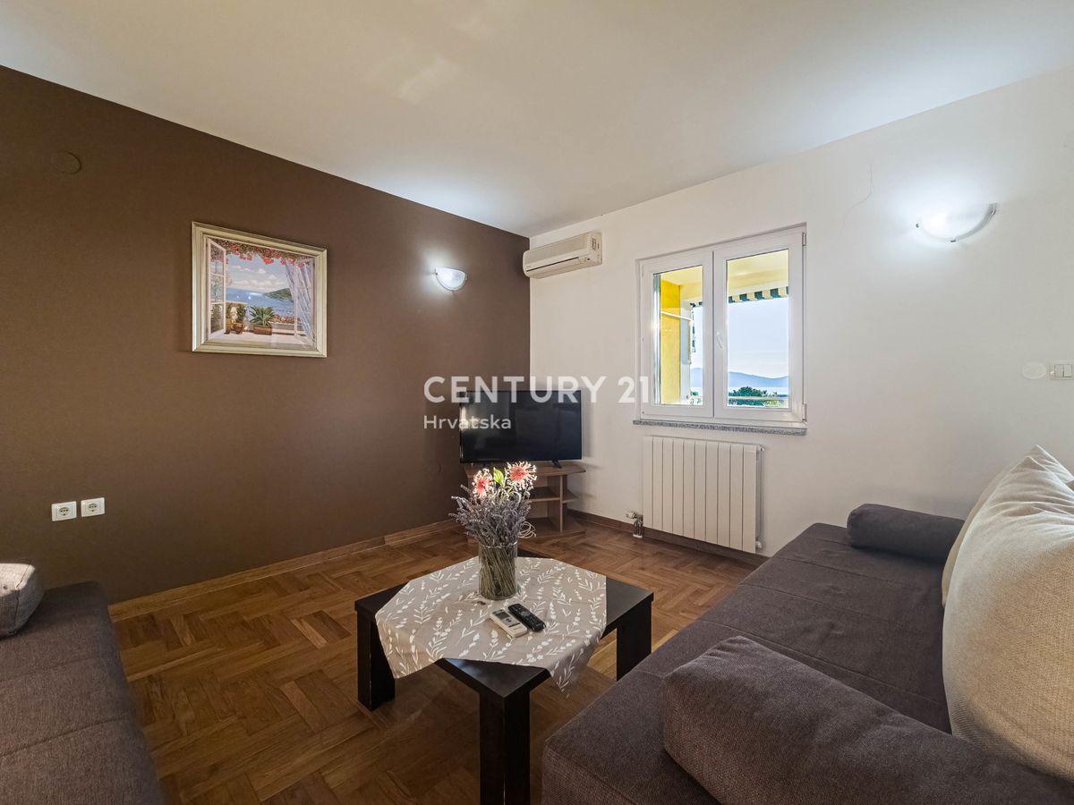 ZADAR, SUKOŠAN, APPARTAMENTO 123 M2, PIANO TERRA, GARAGE, RIPOSTIGLIO, SPLENDIDA VISTA SUL MARE