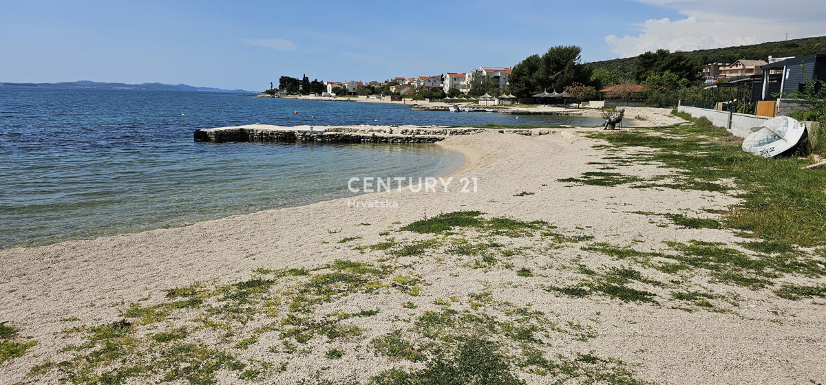 Sv. Filip i Jakov, Sv. Petar na Moru, terreno edificabile