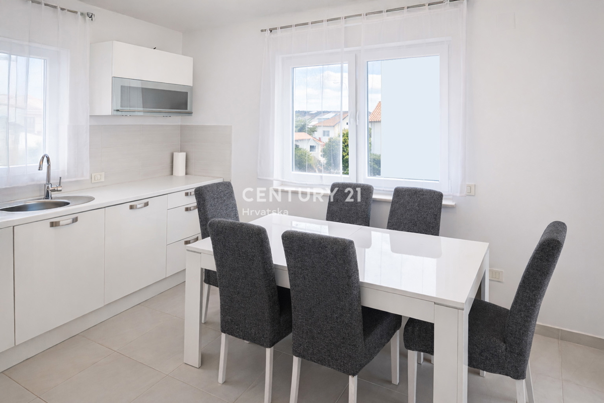 Vir – appartamento con terrazza sul tetto e vista panoramica sul mare, a 40 m dal mare