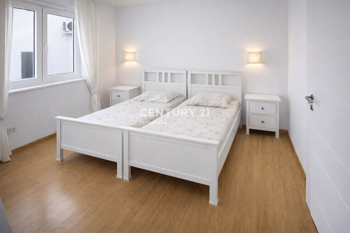 Vir – appartamento con terrazza sul tetto e vista panoramica sul mare, a 40 m dal mare