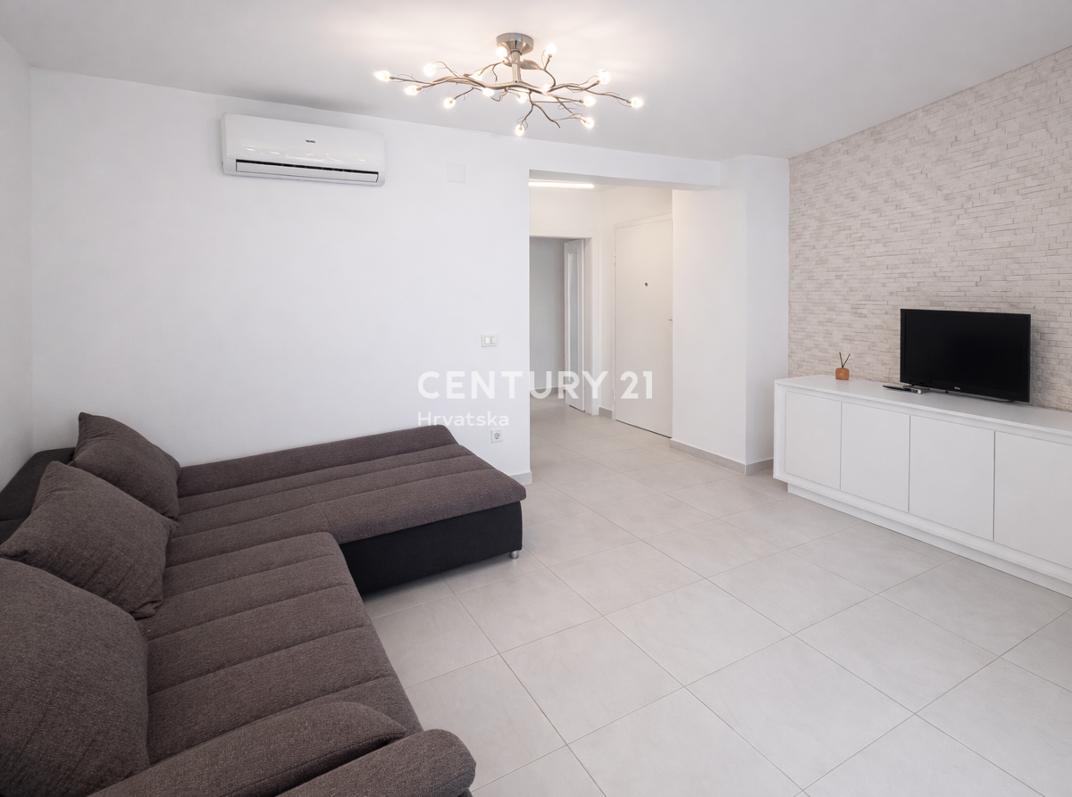 Vir – appartamento con terrazza sul tetto e vista panoramica sul mare, a 40 m dal mare