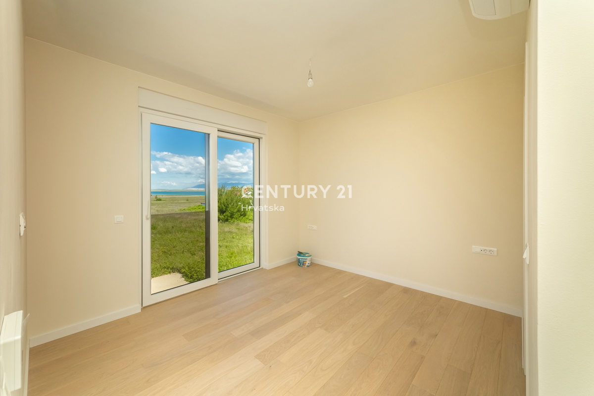 Privlaka, Sabunike, villa moderna con piscina, 5 camere da letto, 4 bagni, 250 m dal mare