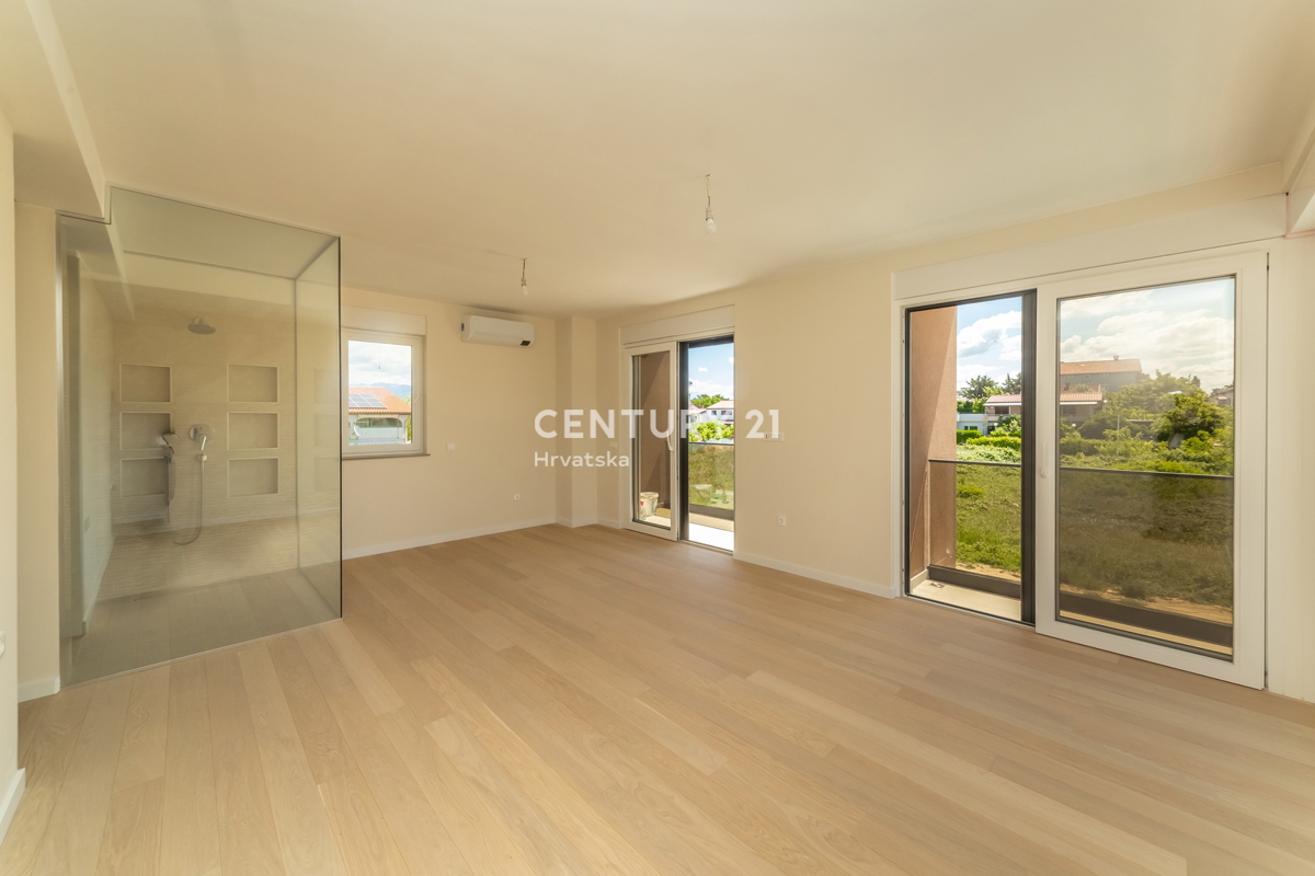 Privlaka, Sabunike, villa moderna con piscina, 5 camere da letto, 4 bagni, 250 m dal mare