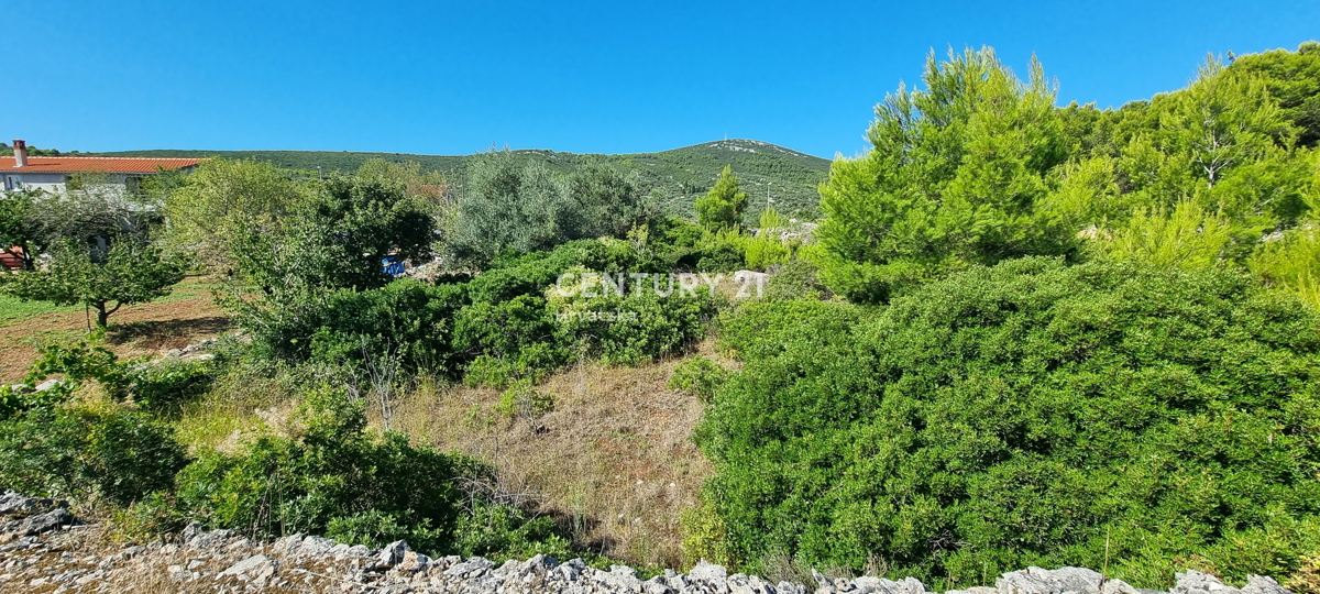 Pašman, Dobropoljana, grande terreno sul lato destro della strada con una splendida vista sul mare
