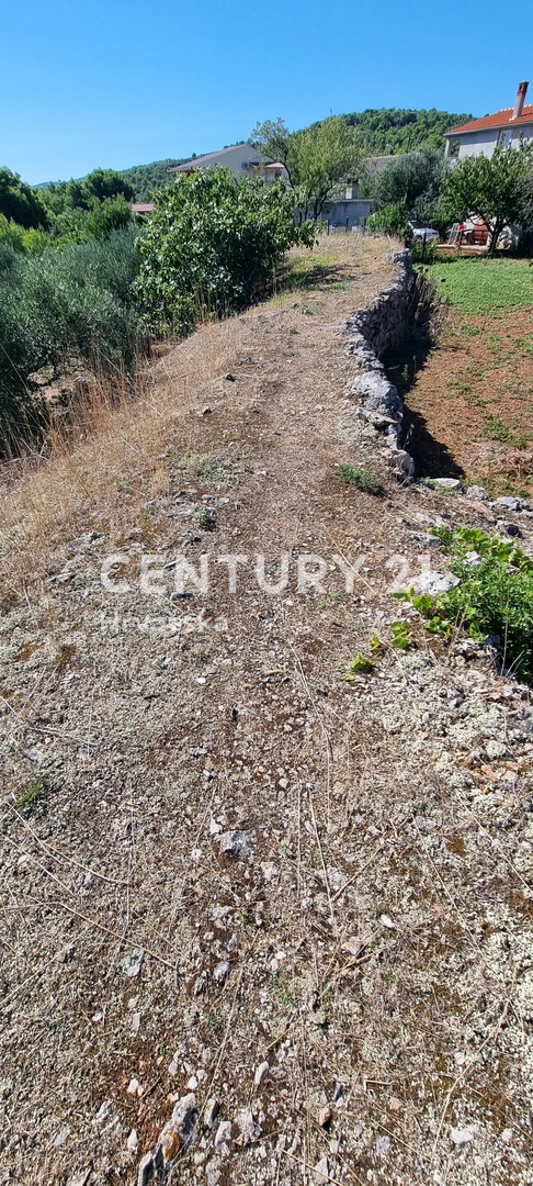Pašman, Dobropoljana, grande terreno sul lato destro della strada con una splendida vista sul mare