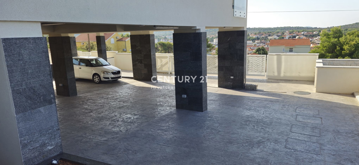 Jezera - isola di Murter - appartamento di lusso su due piani con giardino, in Lake Residence - S1