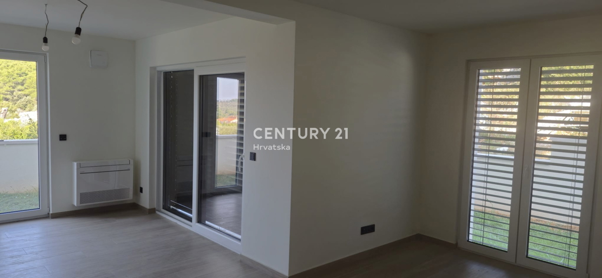 Jezera - isola di Murter - appartamento di lusso su due piani con giardino, in Lake Residence - S1