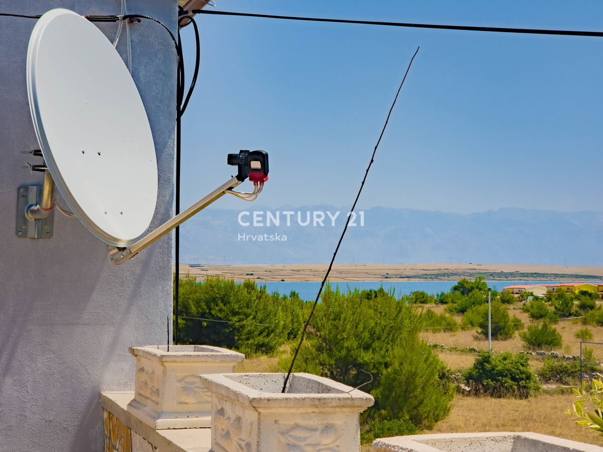 VIR, CASA CON 3 APPARTAMENTI, A 350 M DAL MARE, SUBITO ABITABILE