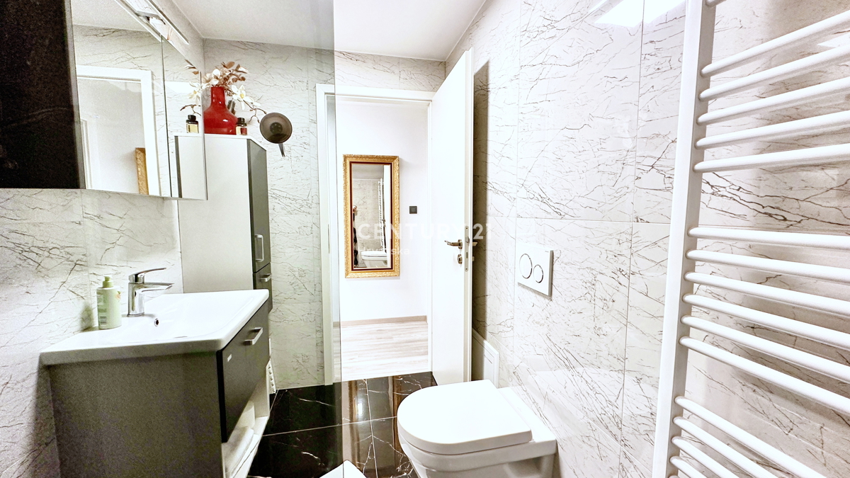 Casa completamente ristrutturata con vista magnifica su Ivančica e Kalnik