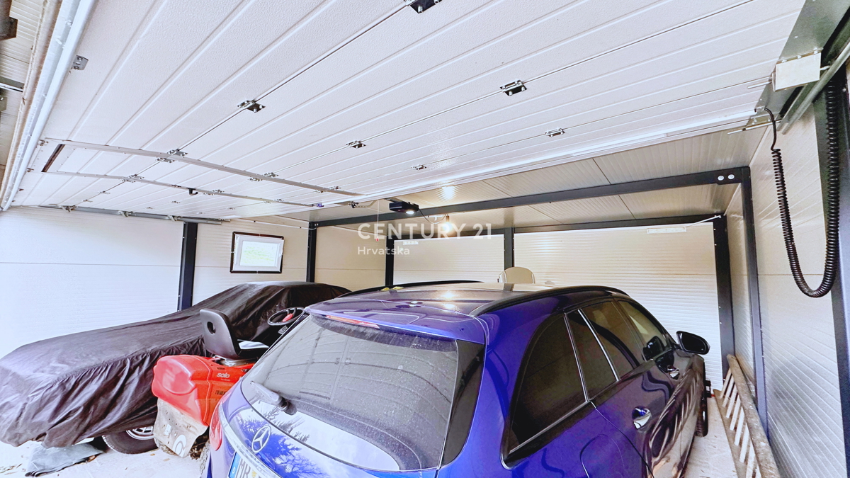 Casa completamente ristrutturata con vista magnifica su Ivančica e Kalnik