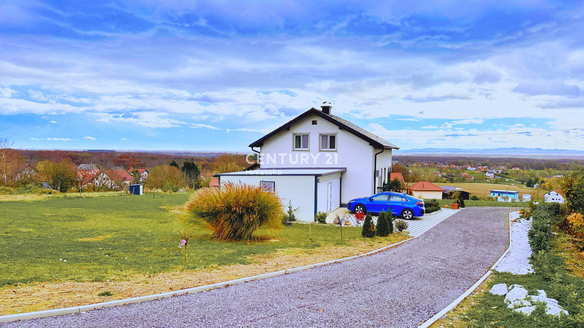 Casa completamente ristrutturata con vista magnifica su Ivančica e Kalnik