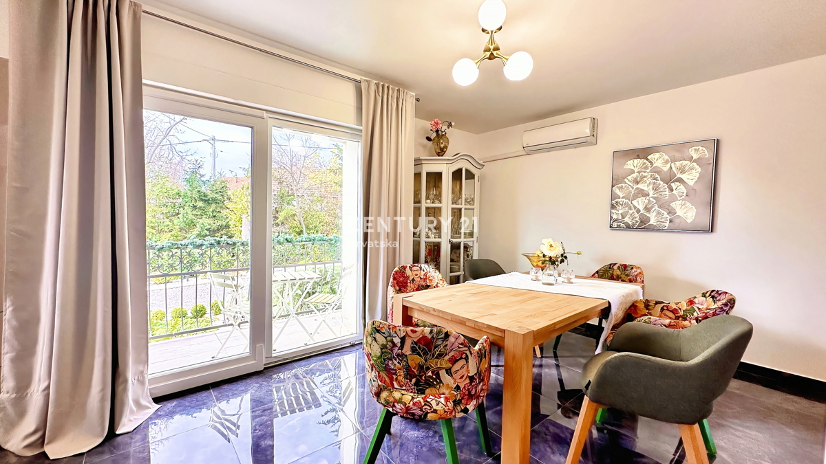 Casa completamente ristrutturata con vista magnifica su Ivančica e Kalnik