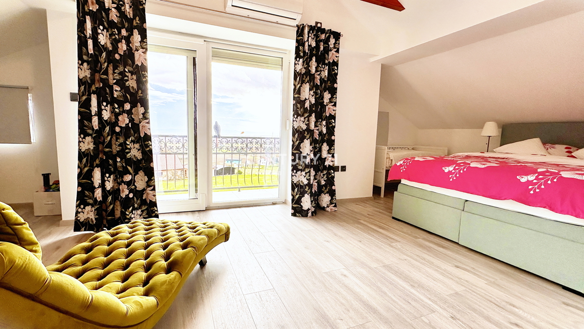 Casa completamente ristrutturata con vista magnifica su Ivančica e Kalnik